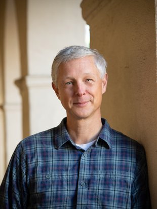 A portrait of Alex Sessions