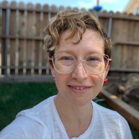portrait photograph of Nicole DeRuiter Cho